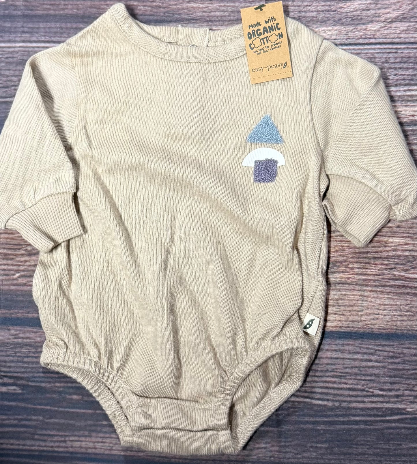 NWT Easy Peasy 0-3m