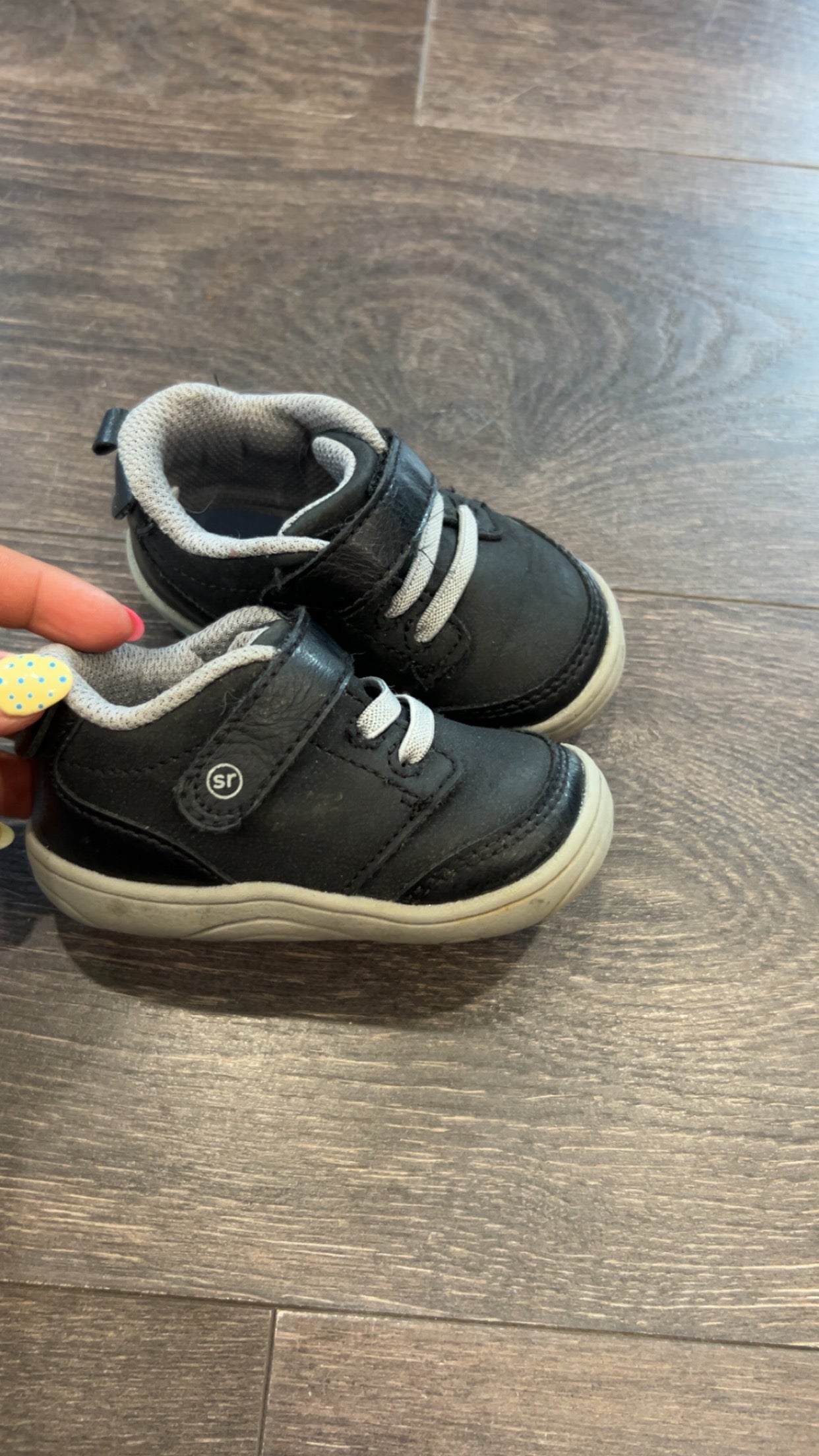 Stride Rite size 4