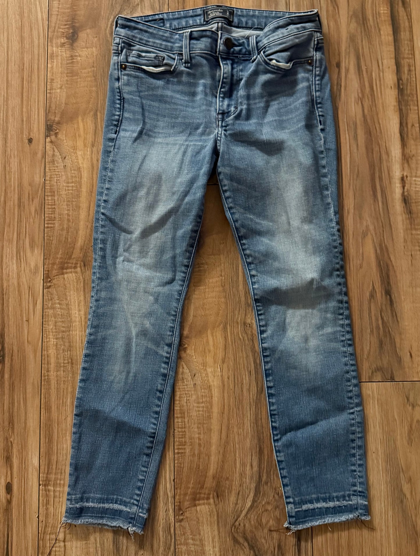 Abercrombie & Fitch 24/00s