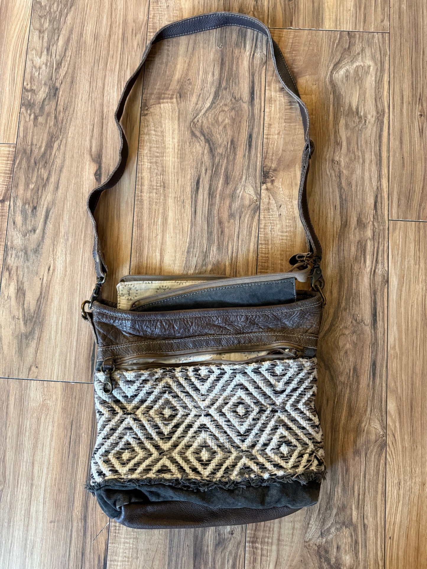 Myra bag