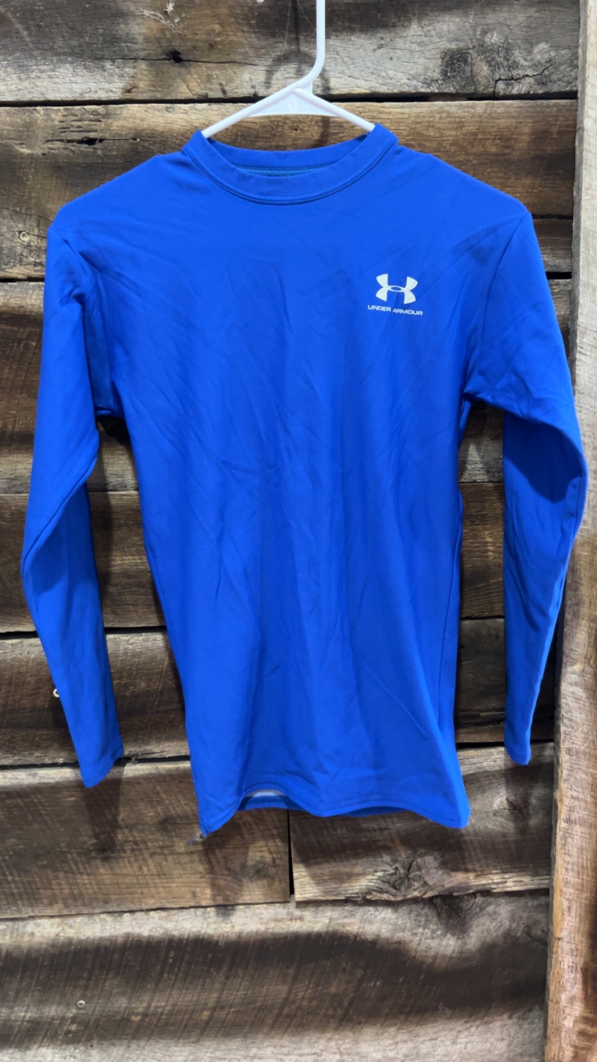 UA size medium.. thick material