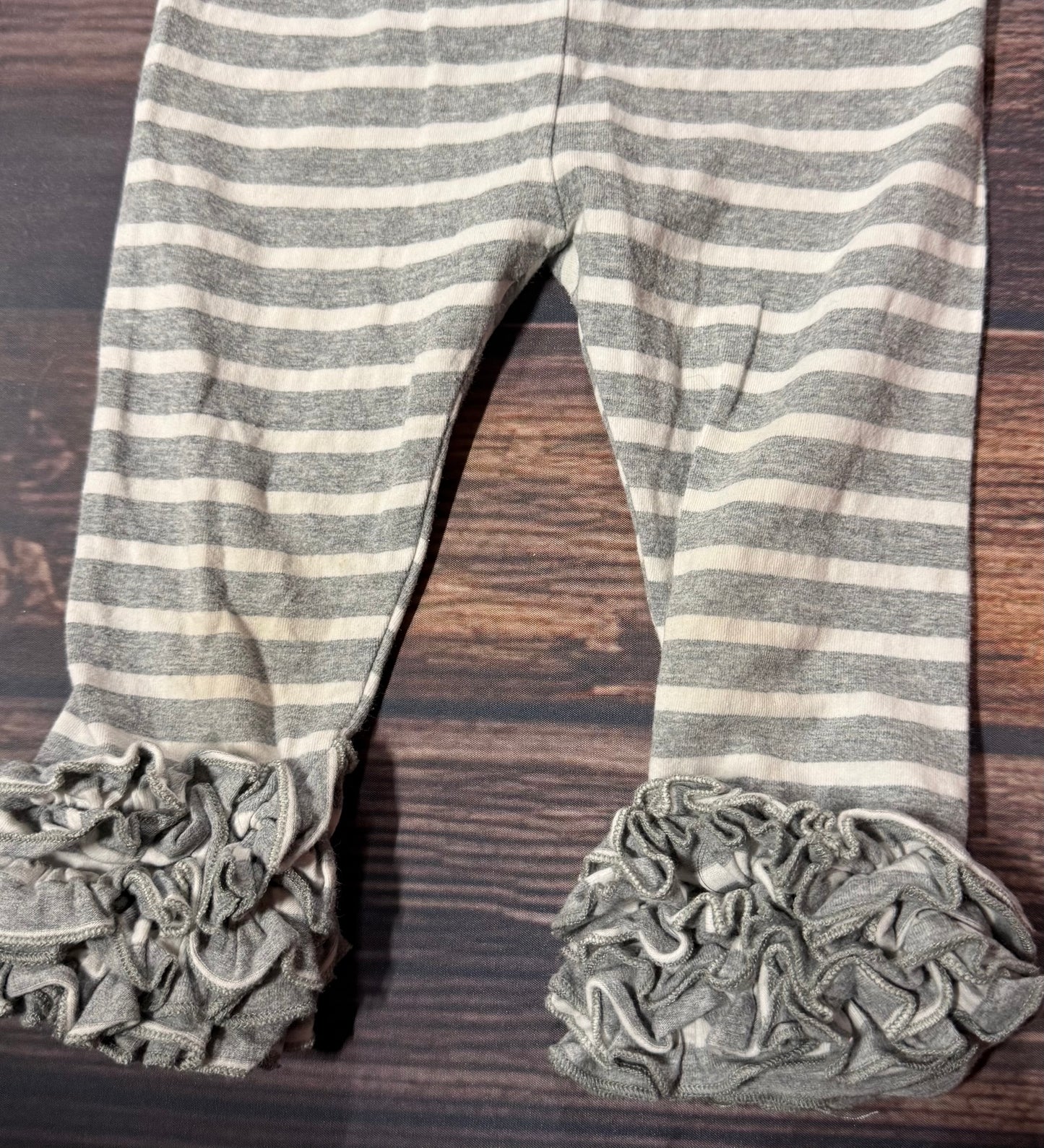 Sew Sassy 4..has faint staining