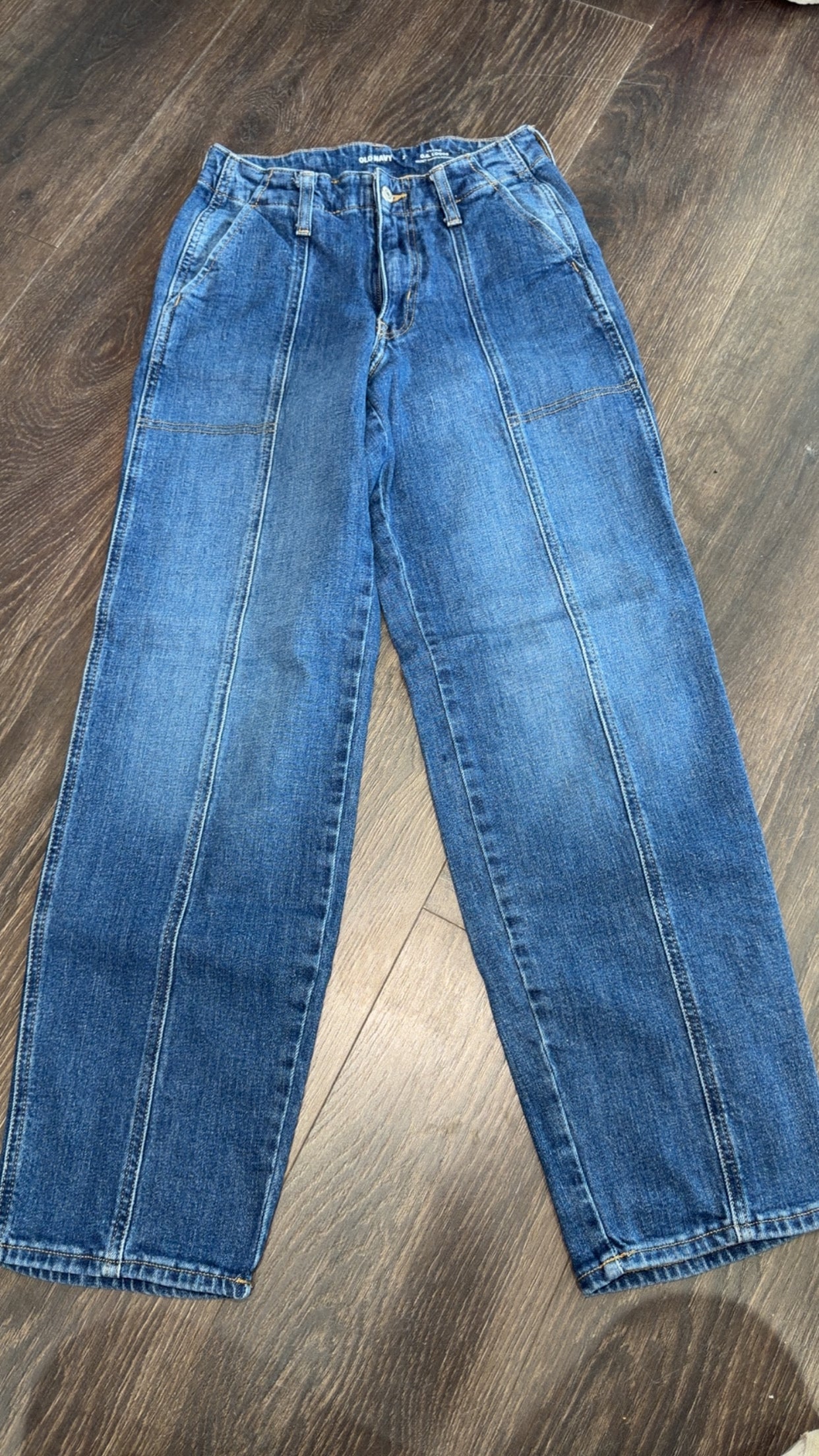 Old Navy size 2.. O.G. Loose