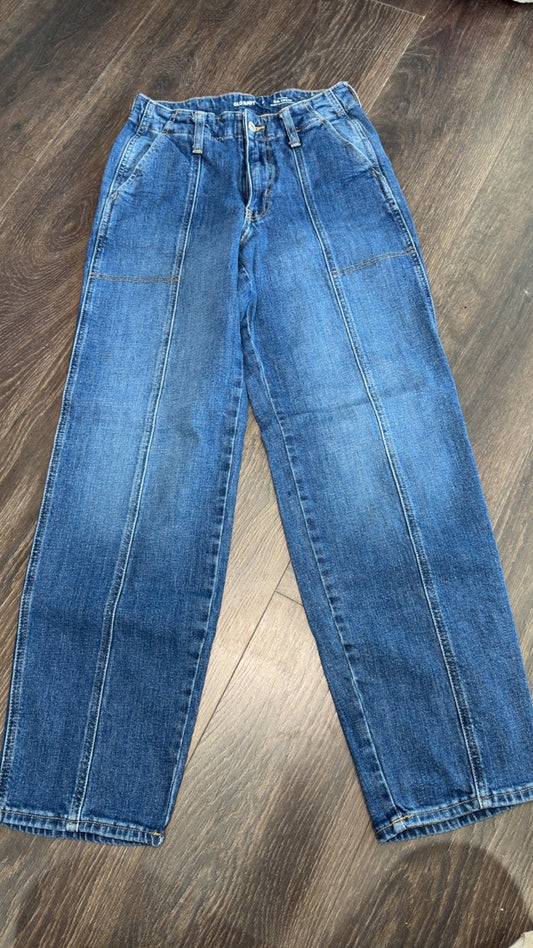 Old Navy size 2.. O.G. Loose