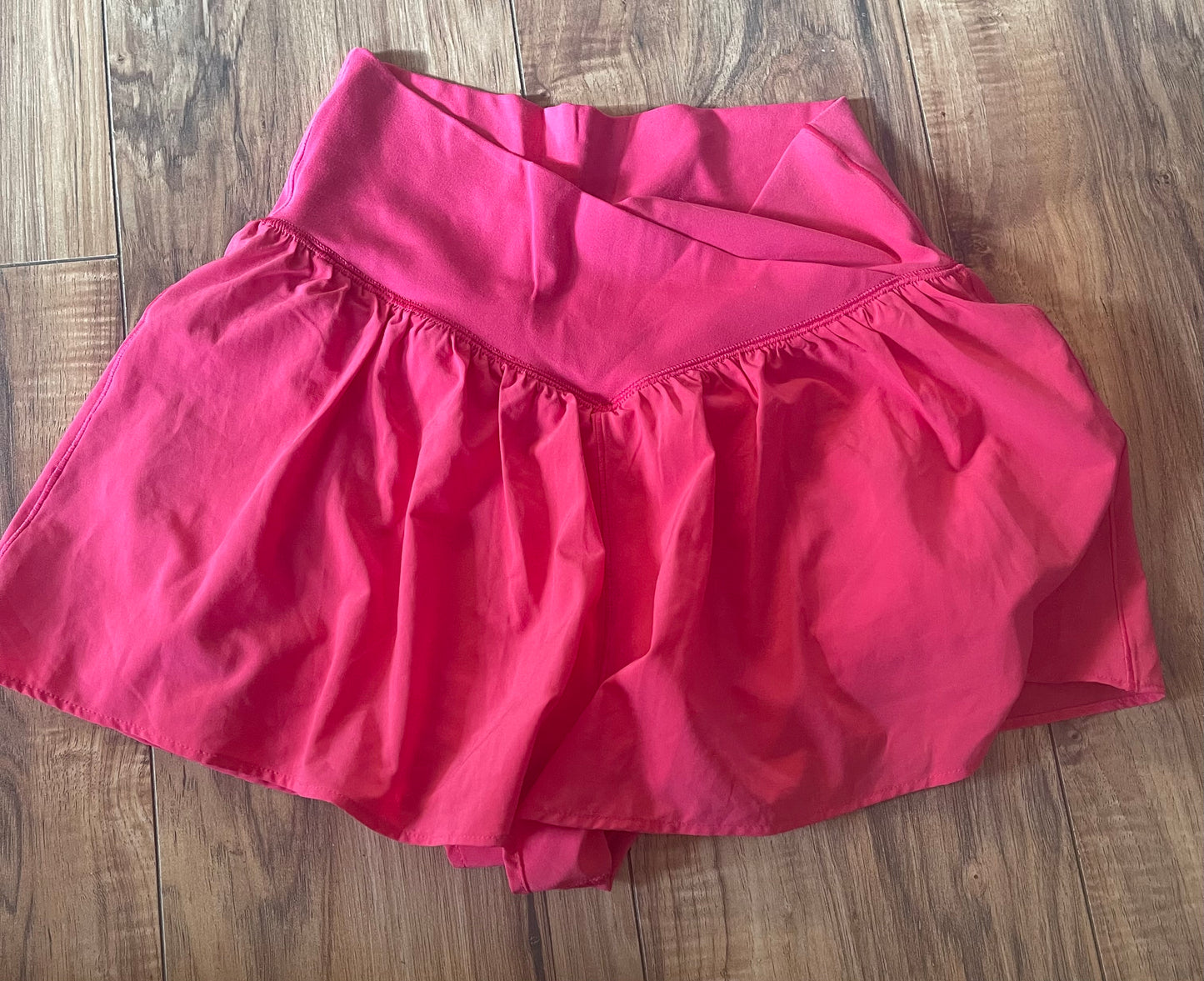 Aerie medium..shorts underneath