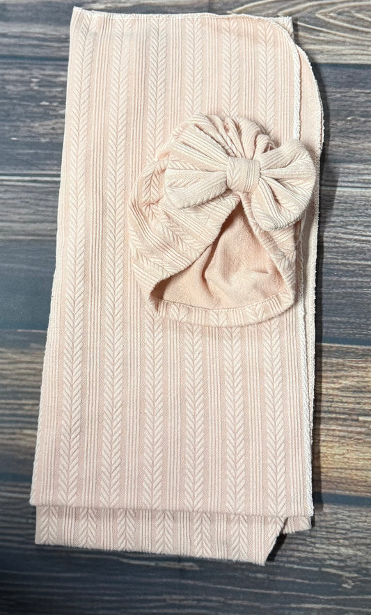 Blanket + matching bow