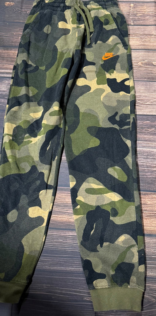 Nike XL