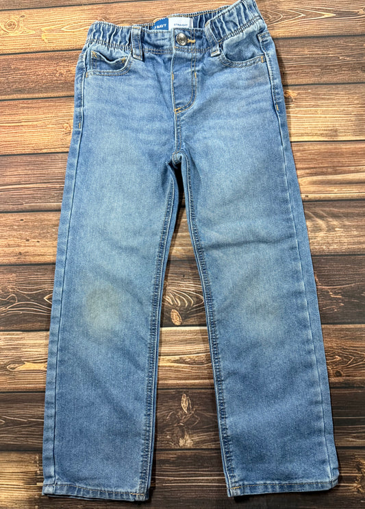 Old Navy 5T..has few stains