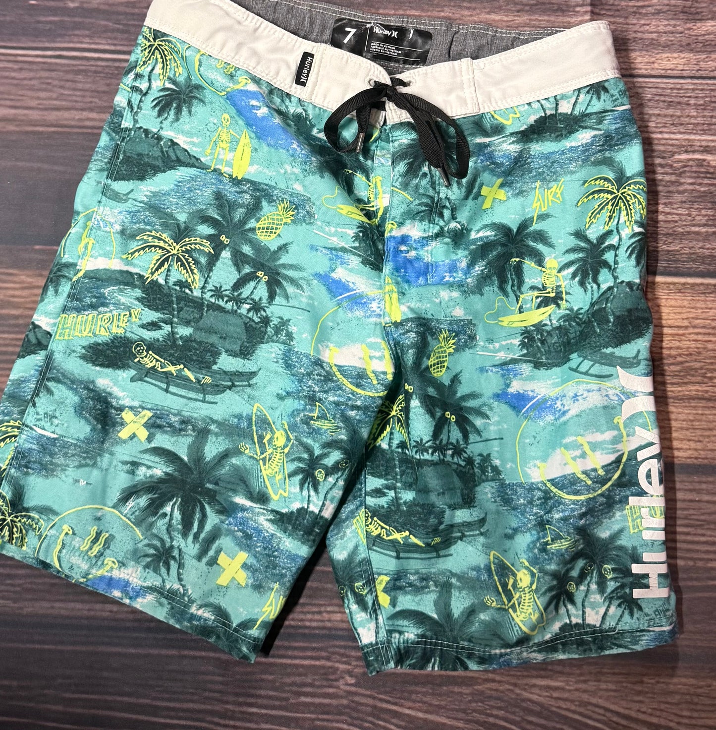 Hurley 7