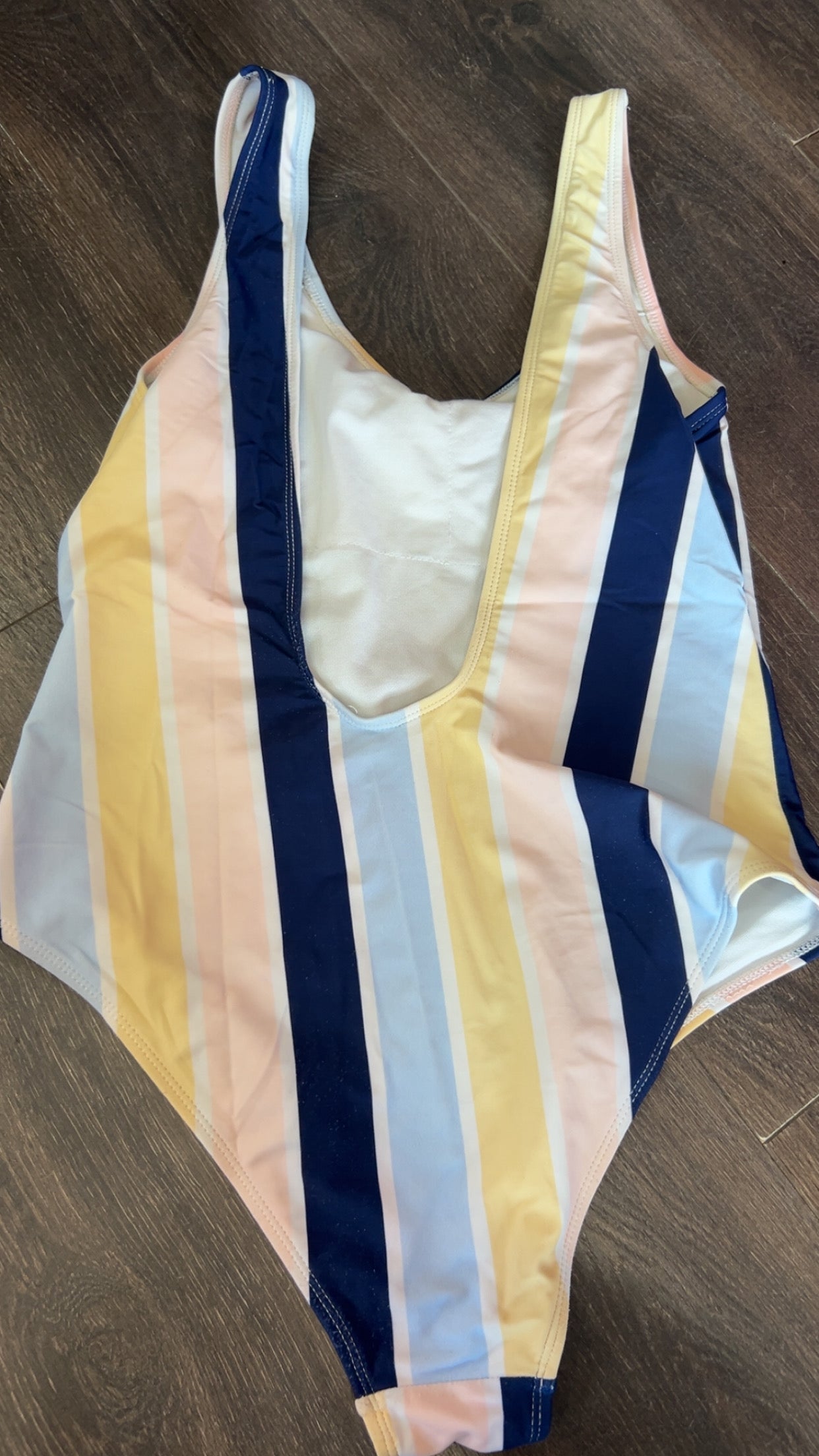 Size large.. faint stain