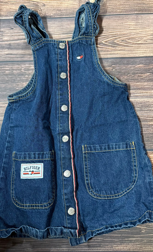 Tommy Hilfiger 6