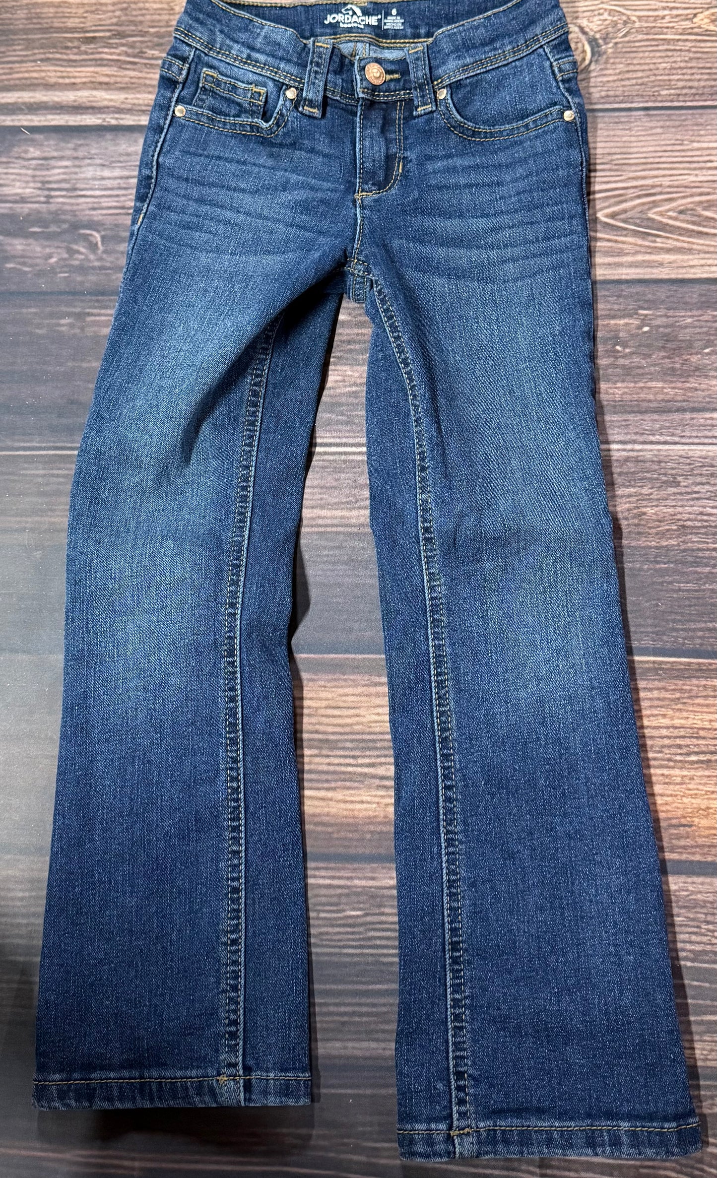 Jordache 6