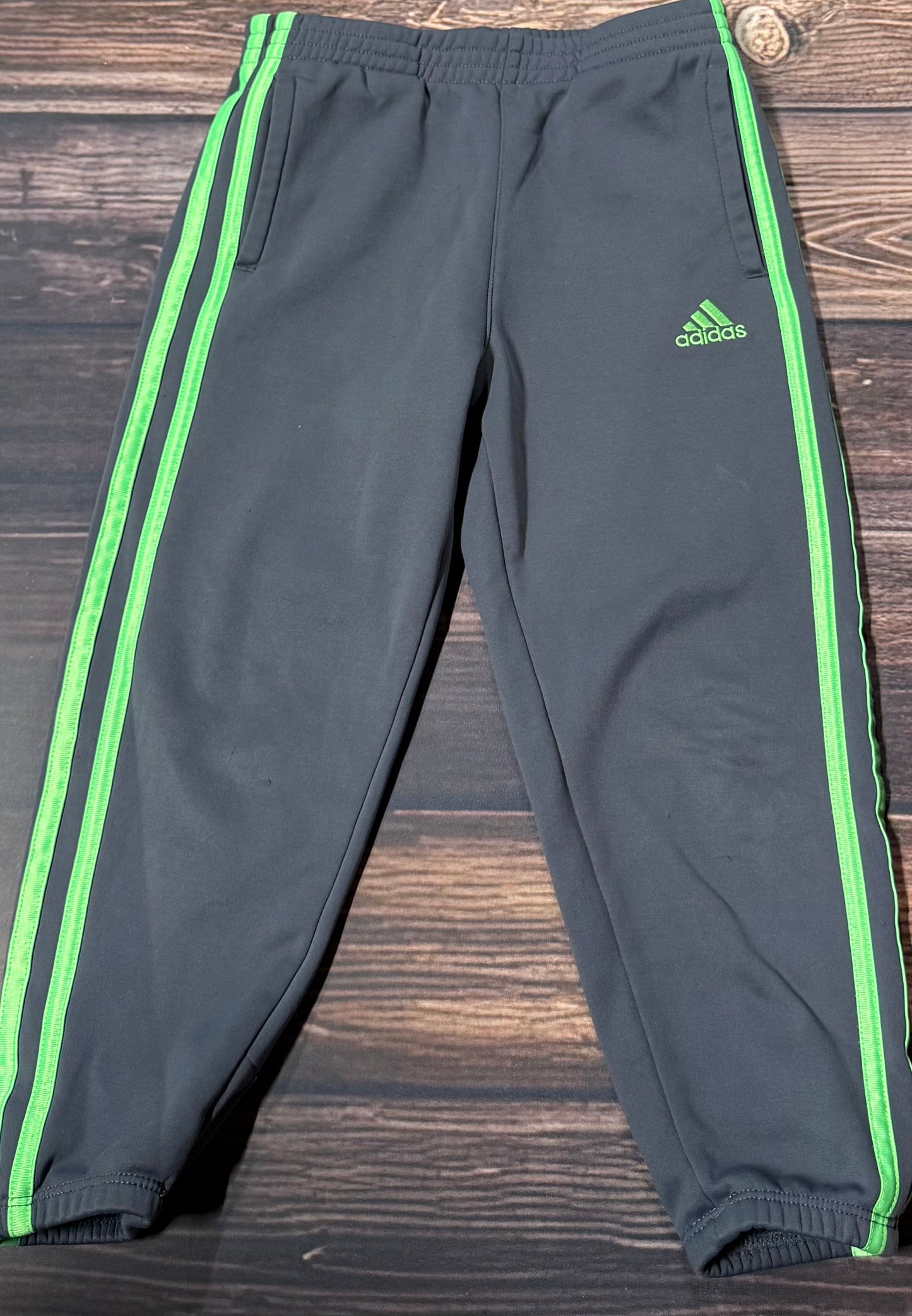 Adidas 4..small snags