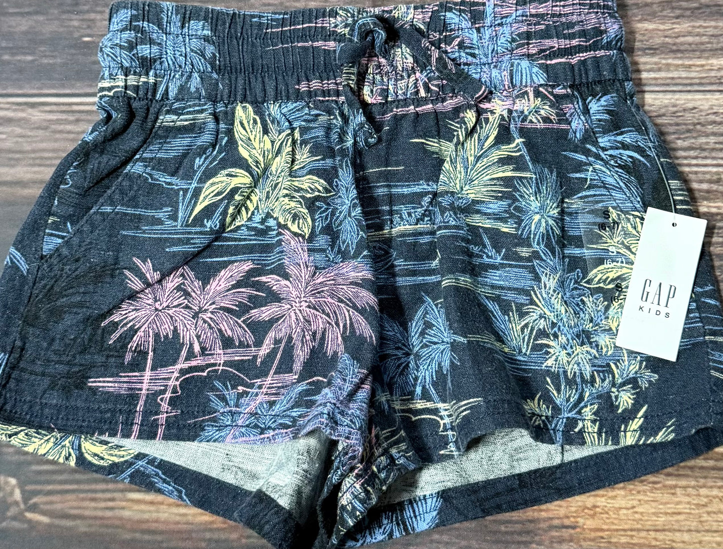NWT Gap 6/7