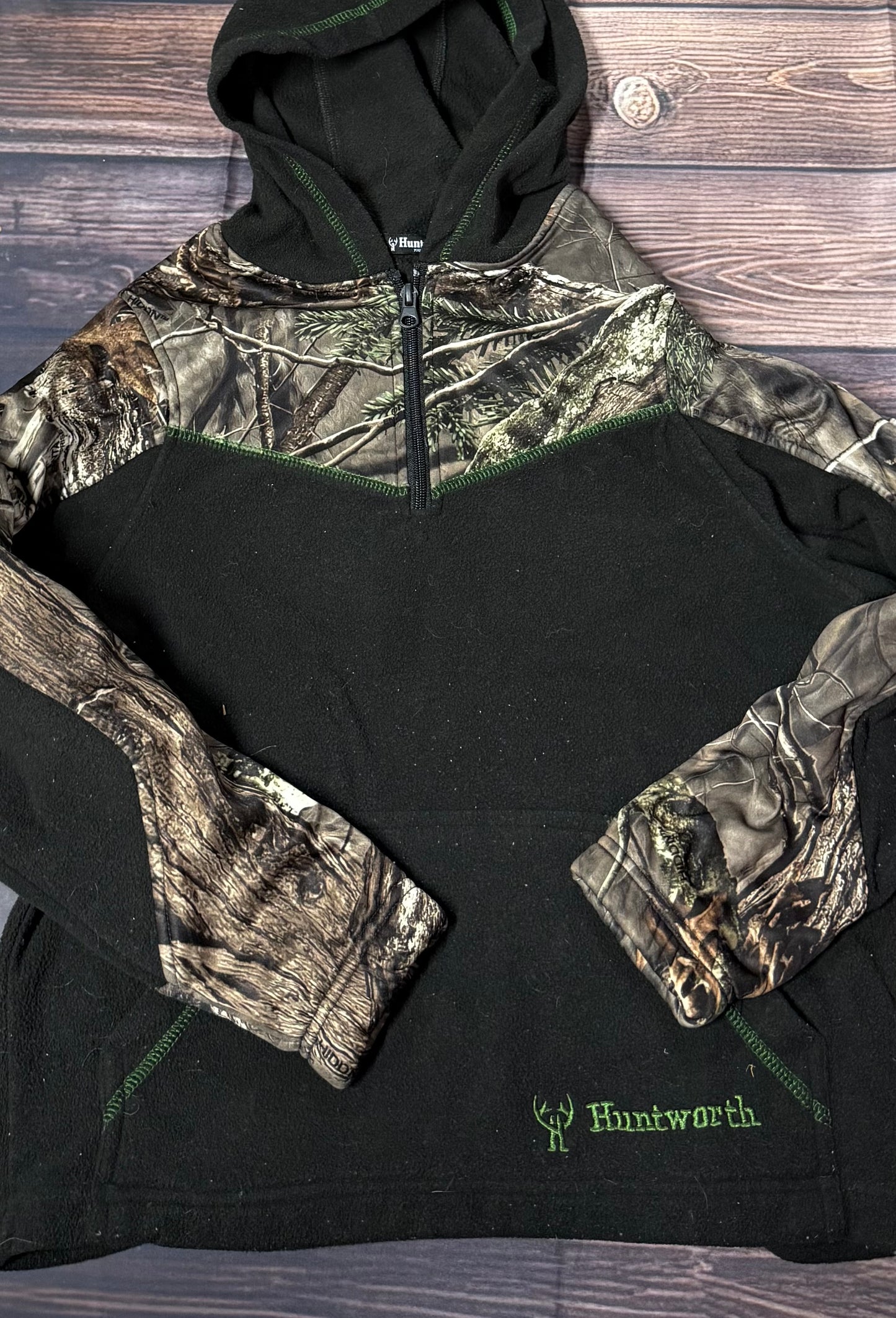 Huntworth medium