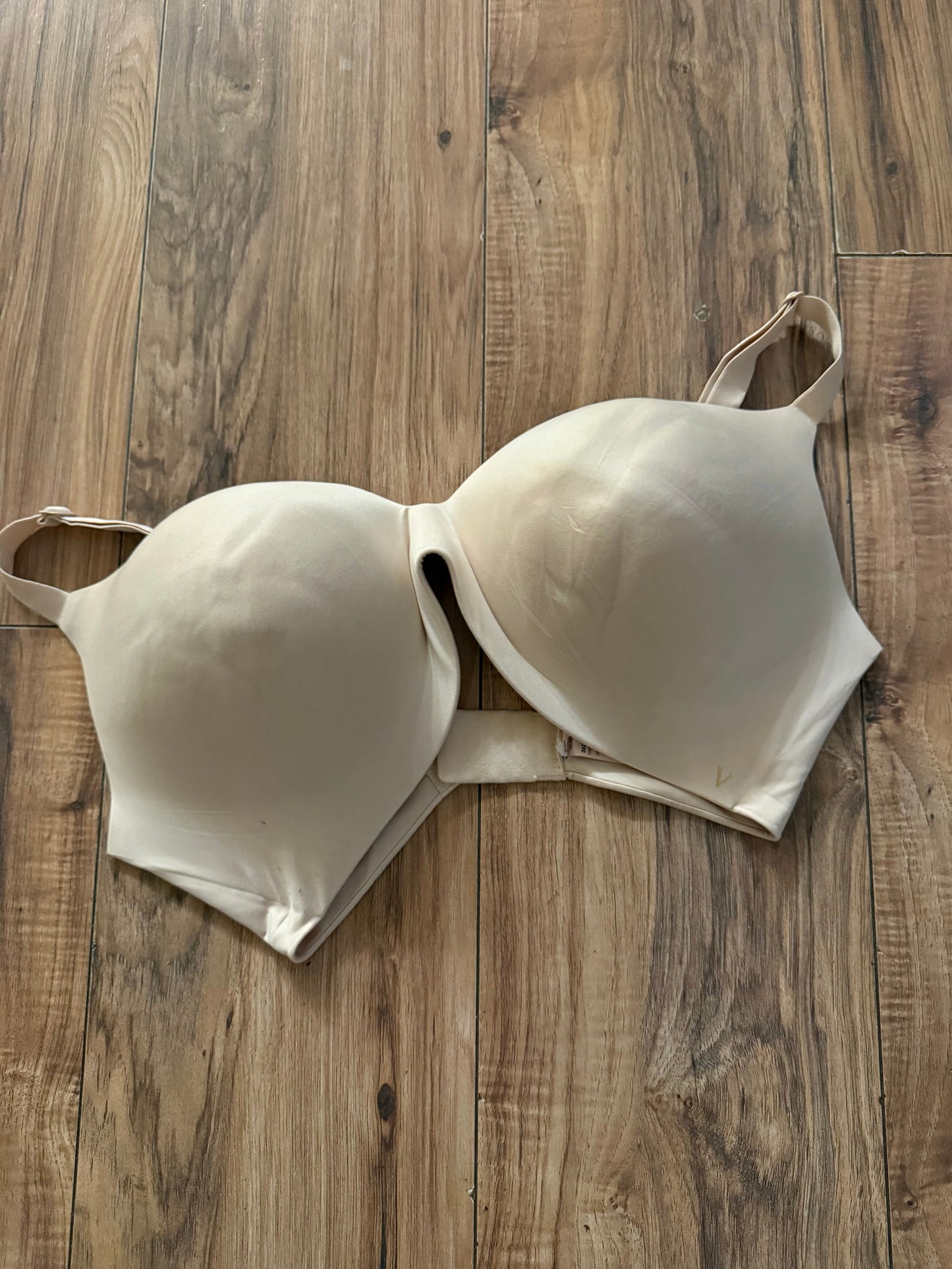 Victoria’s Secret 38DDD
