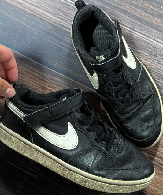 Nike 3Y