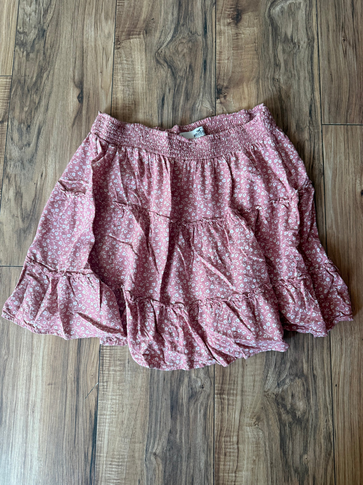 Hollister large