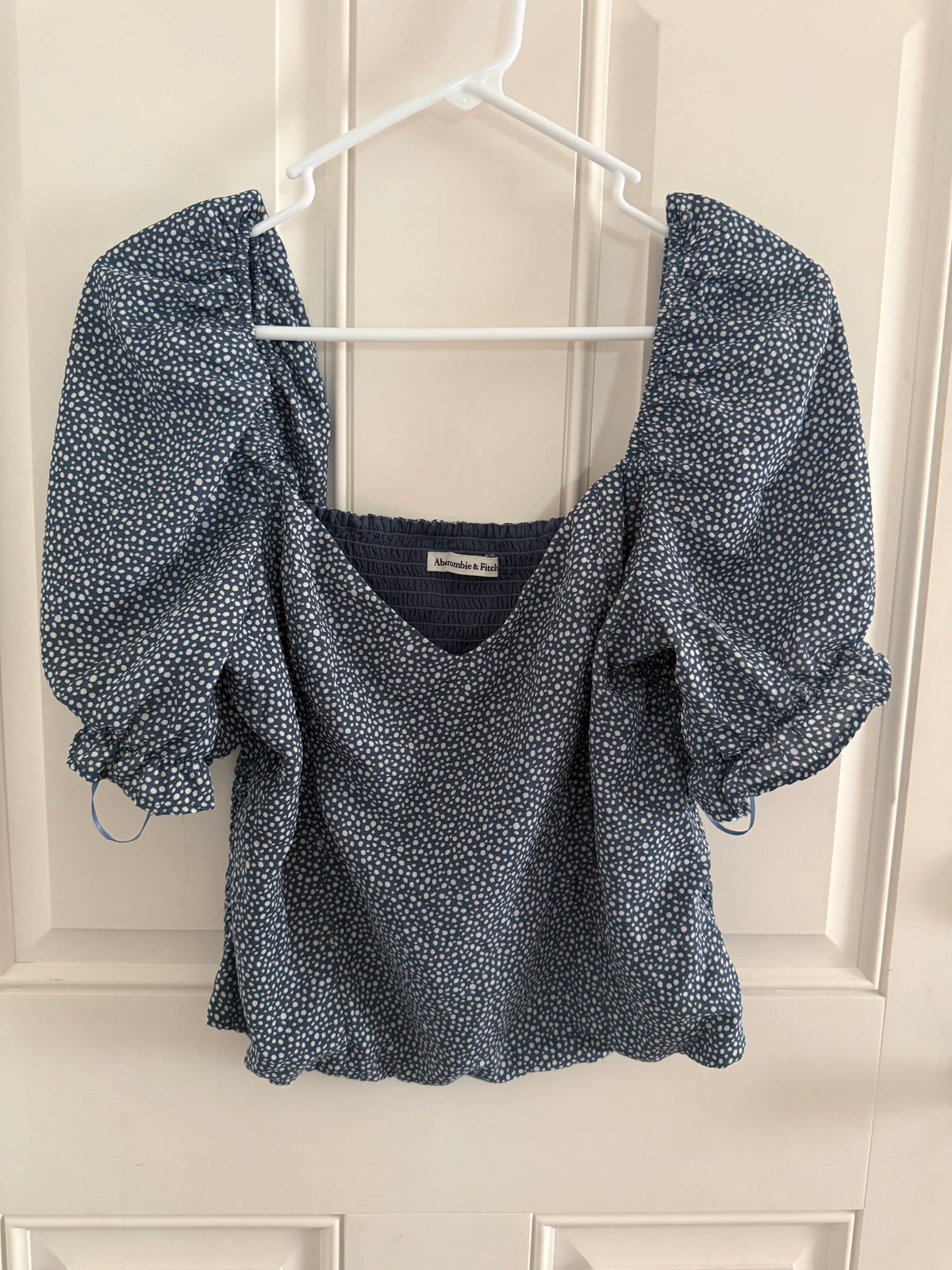 Abercrombie & Fitch medium