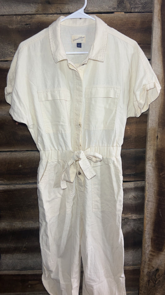 Universal Threads size 4 jumpsuit