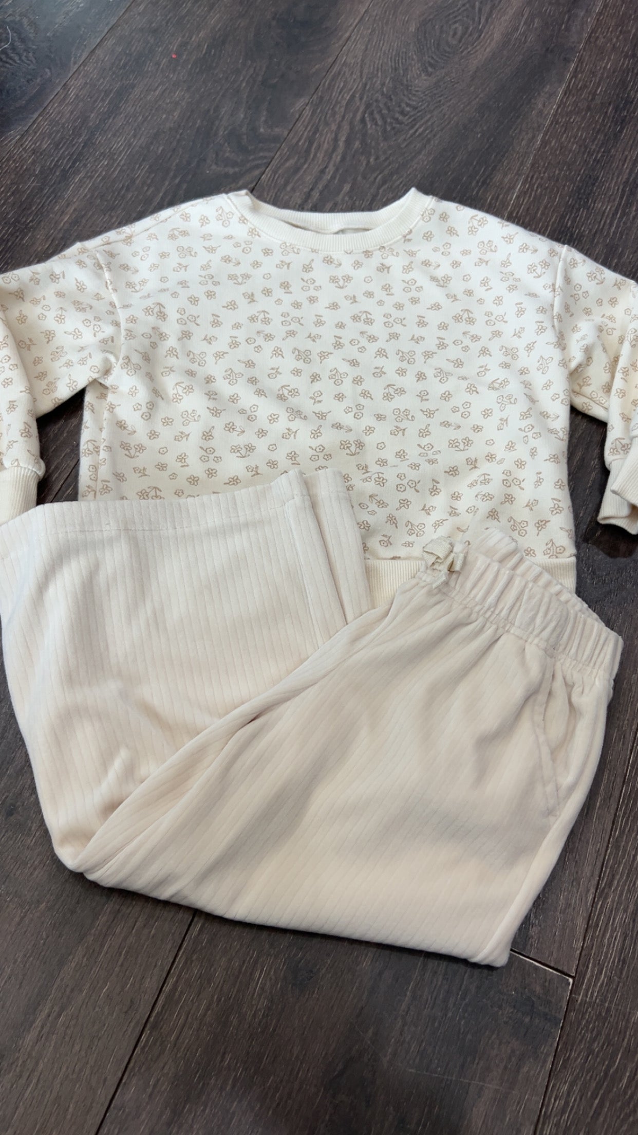 Carters 3T