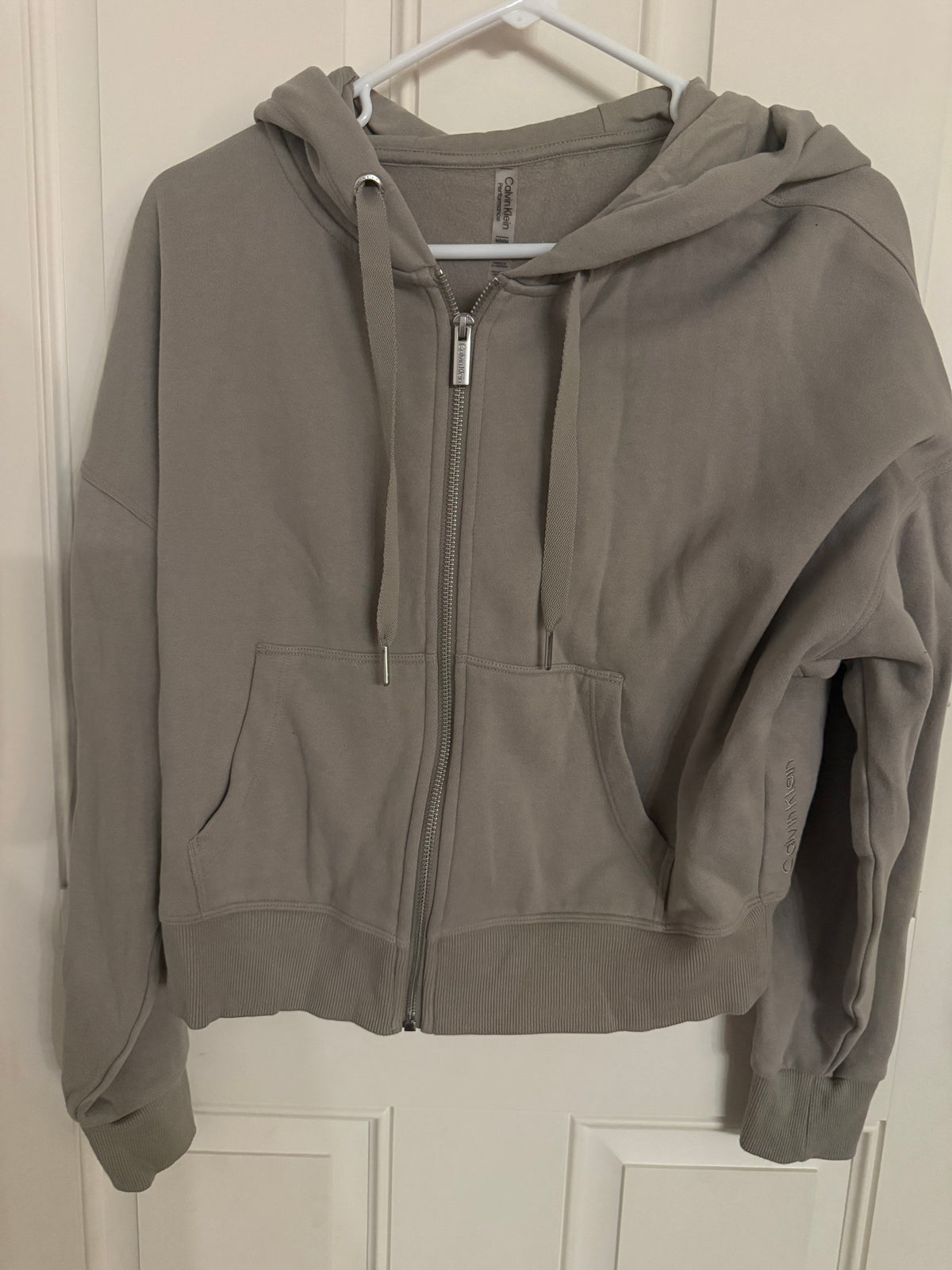 Calvin Klein medium
