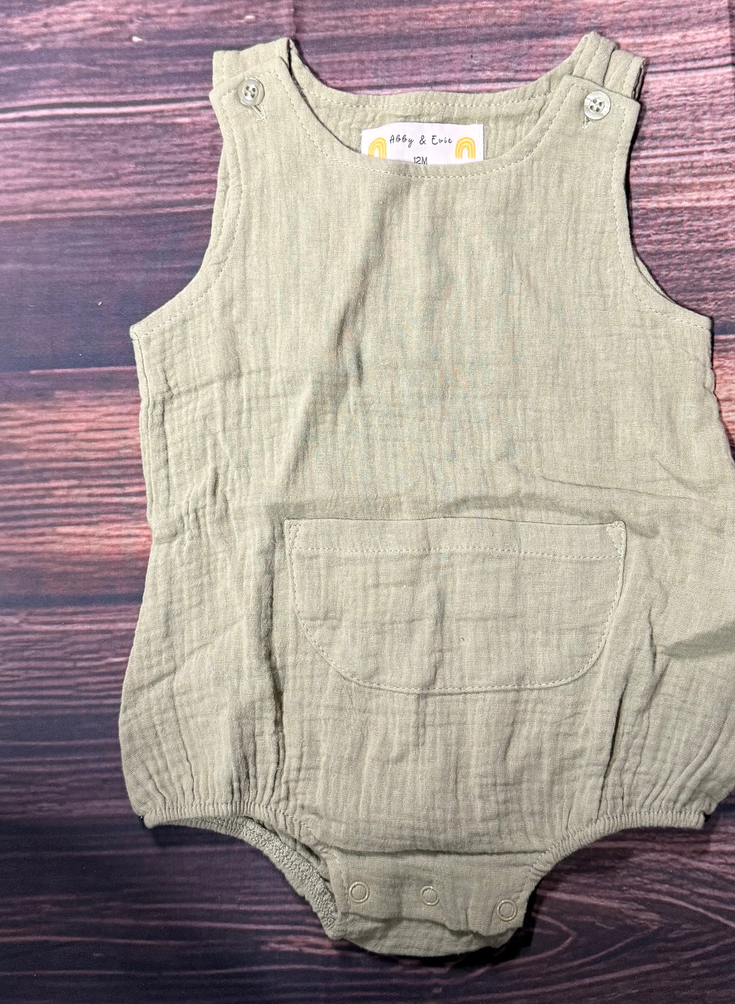 Abby & Evie 12m