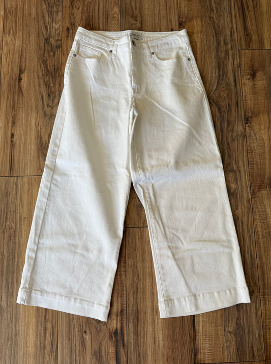 Crown & Ivy 6R