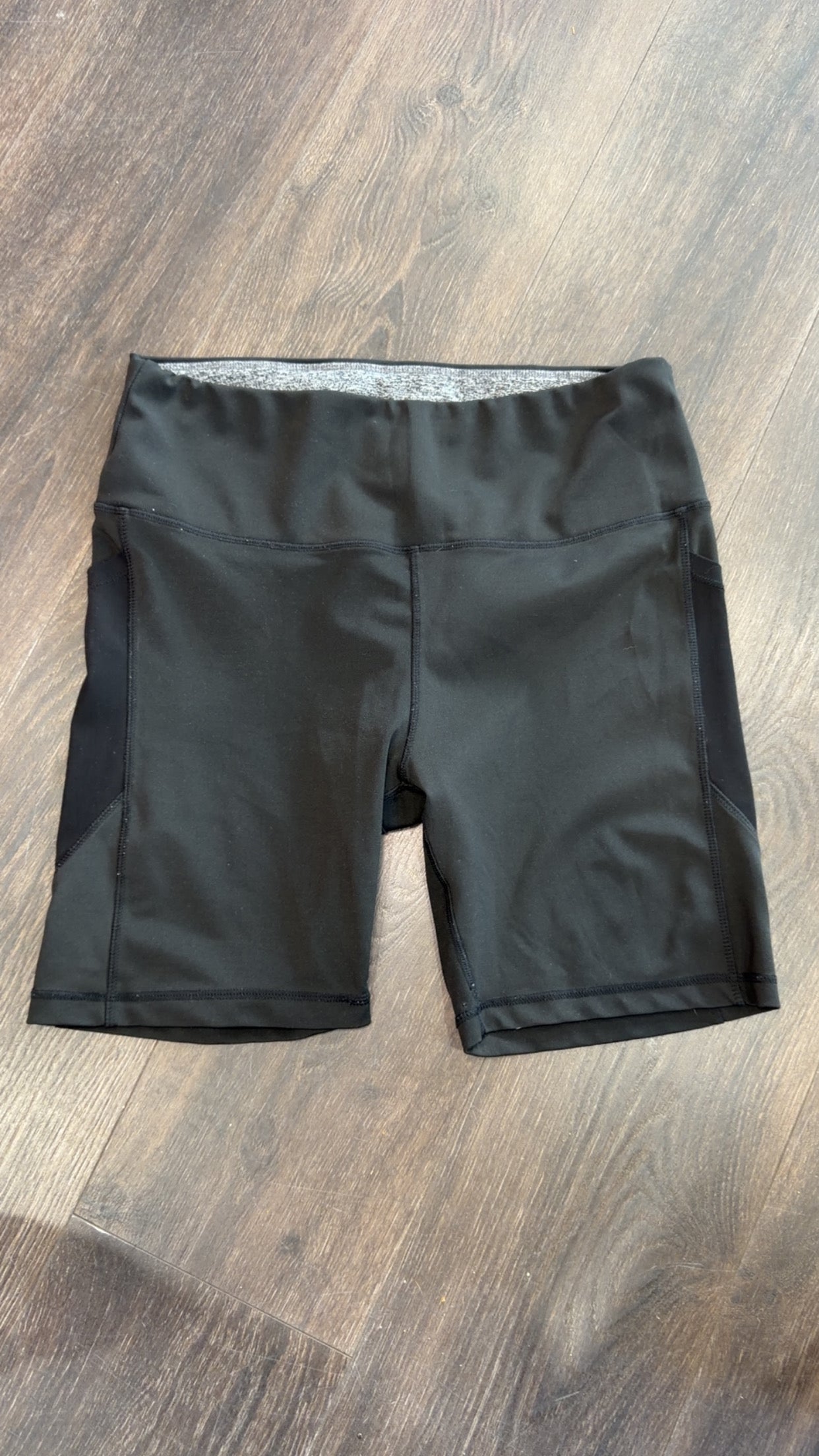 Leg3nd size Large