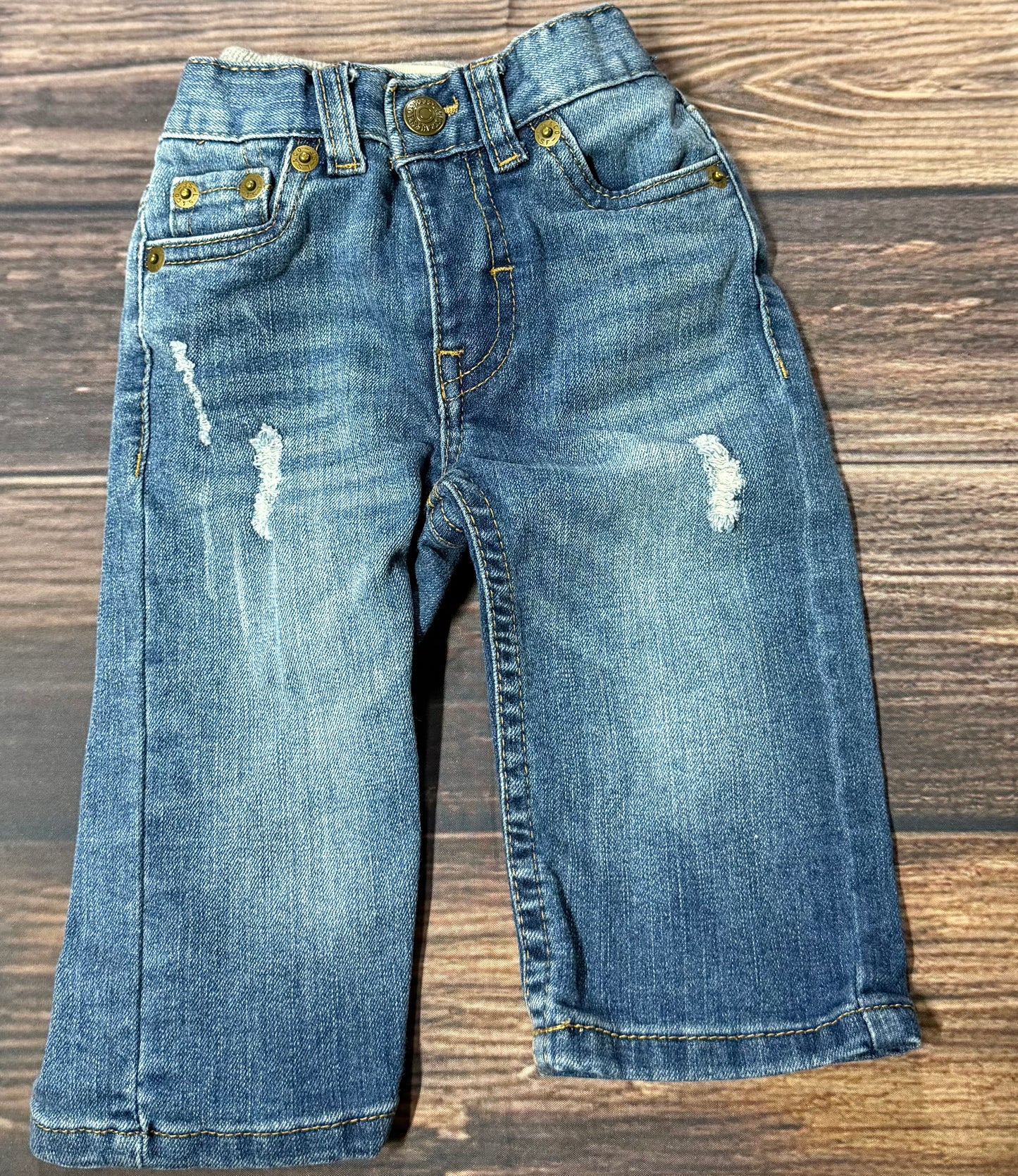 Levi’s 6m