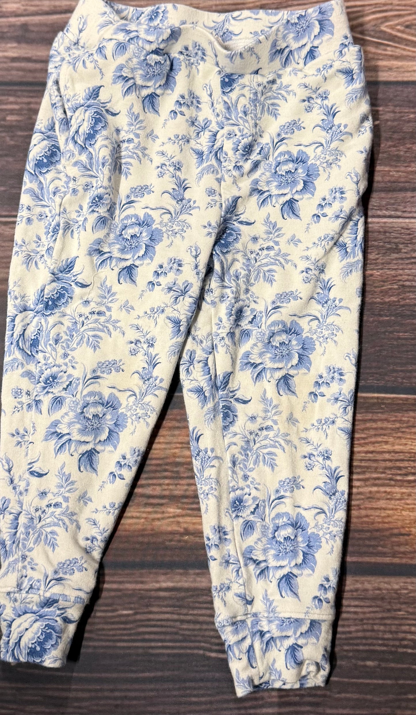 Posh Peanut 18-24m