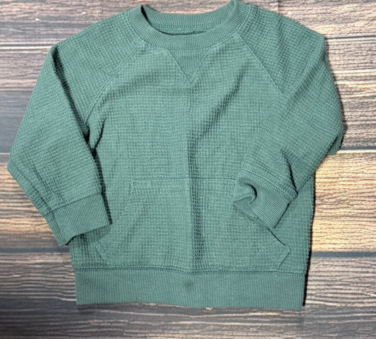 Old Navy 12-18m..water spot
