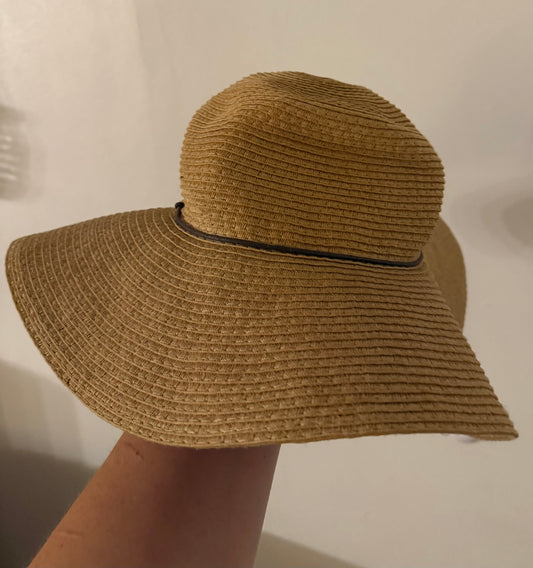 Beach hat