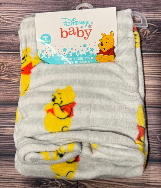 NWT Pooh fleece blanket