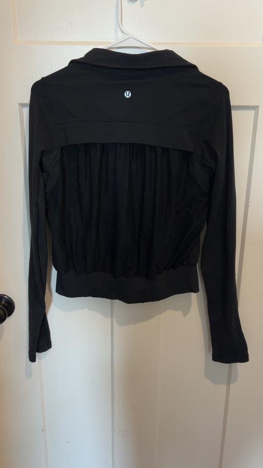 Lululemon size medium