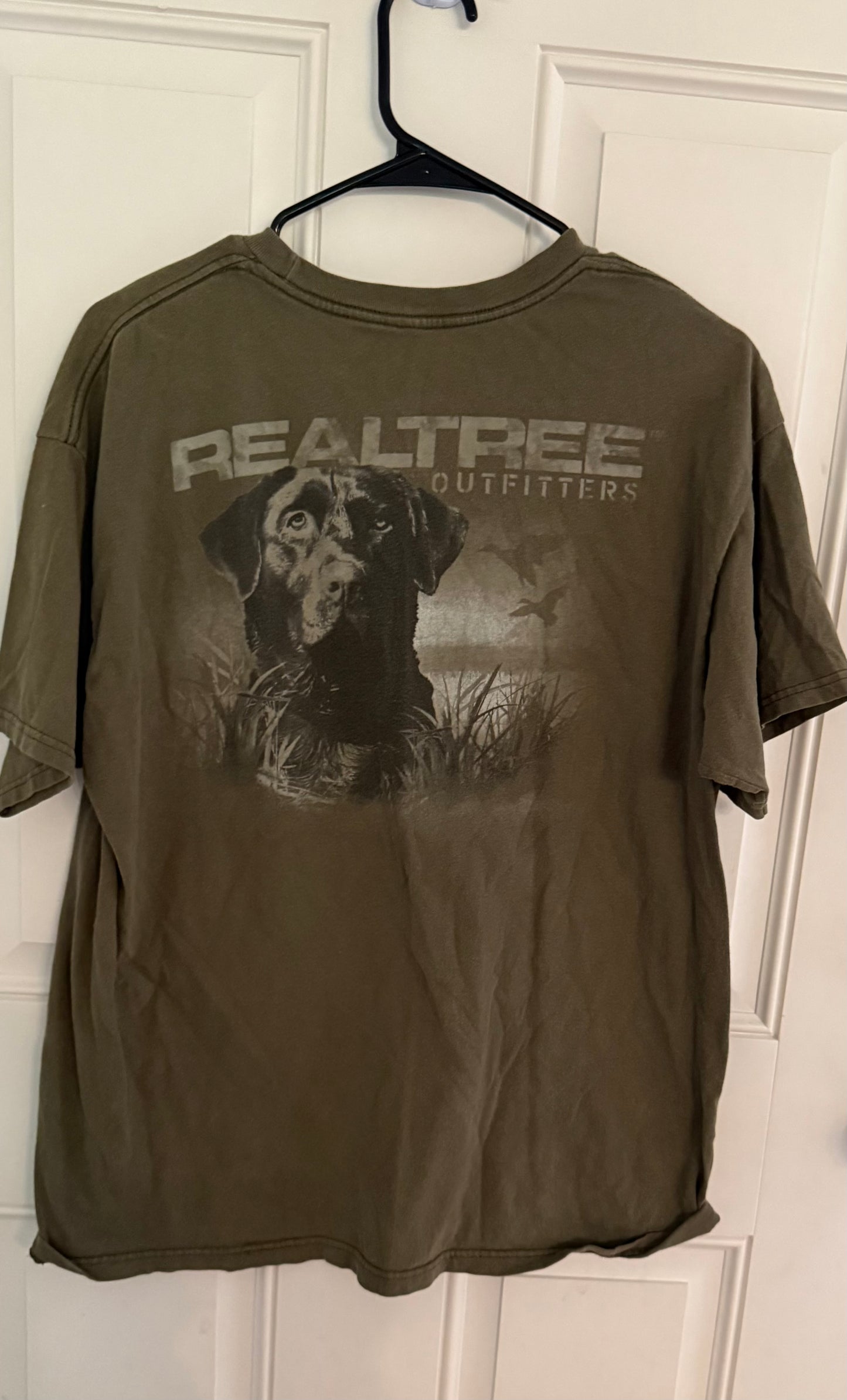 Realtree large..back in second pic