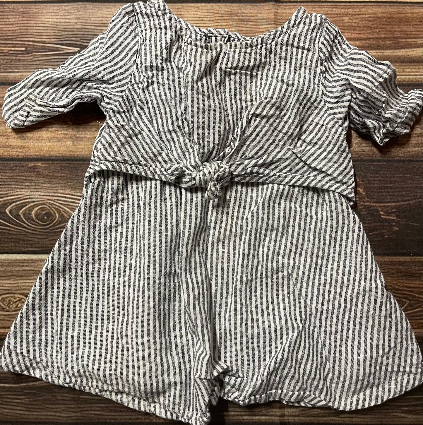 Old Navy 12-18m