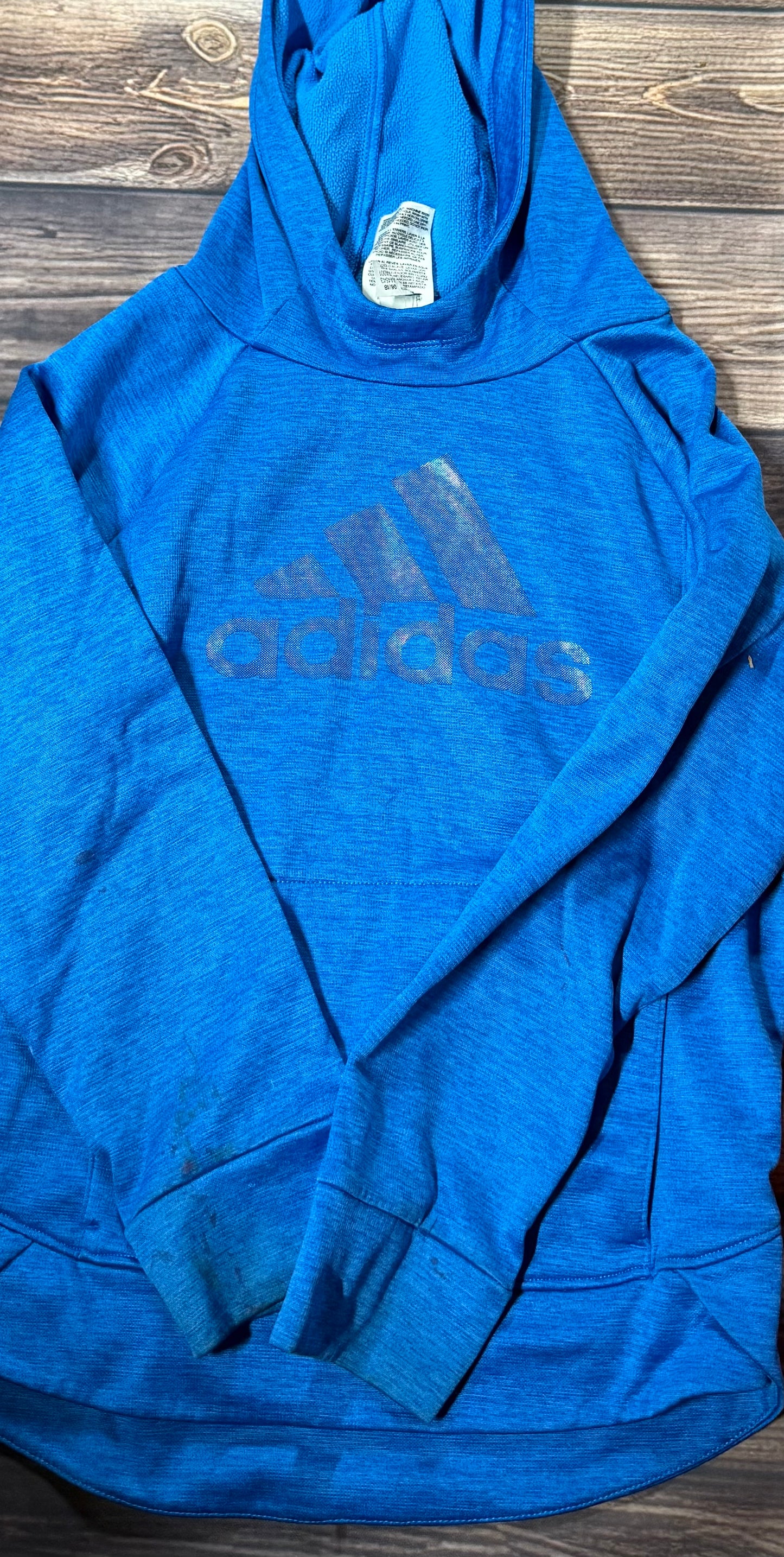 Adidas 7/8..has staining on sleeves