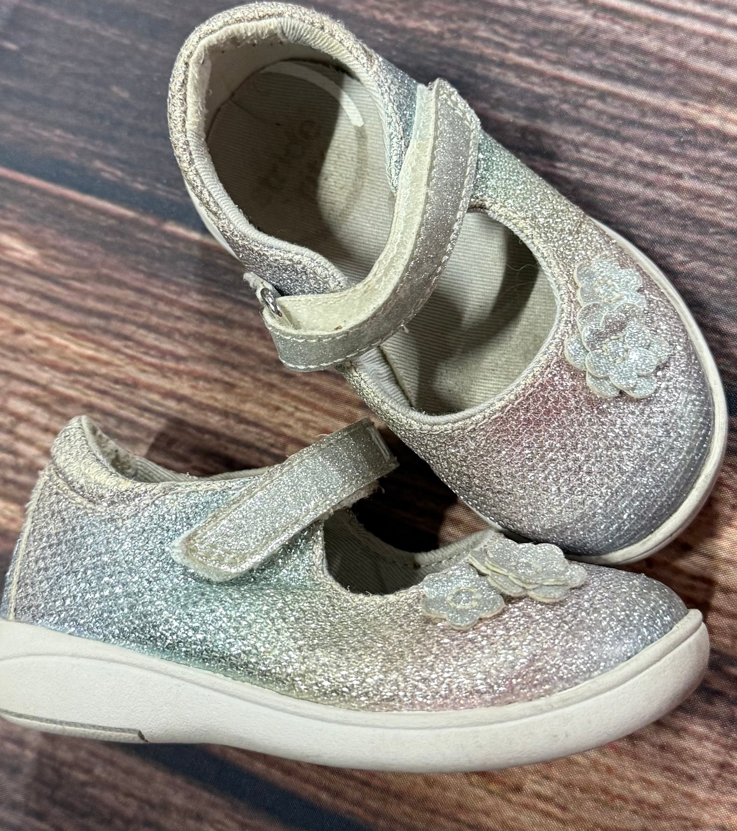 Stride Rite 5