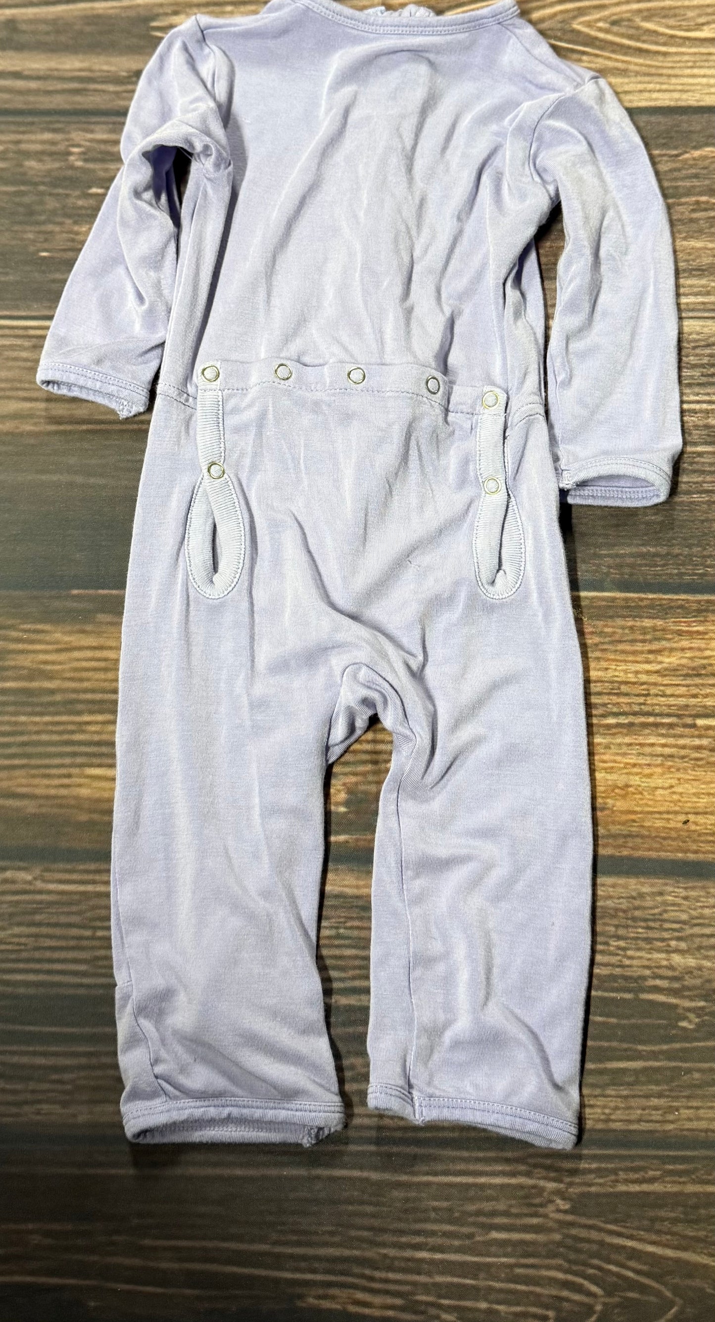 Kickee 0-3m..back in second pic