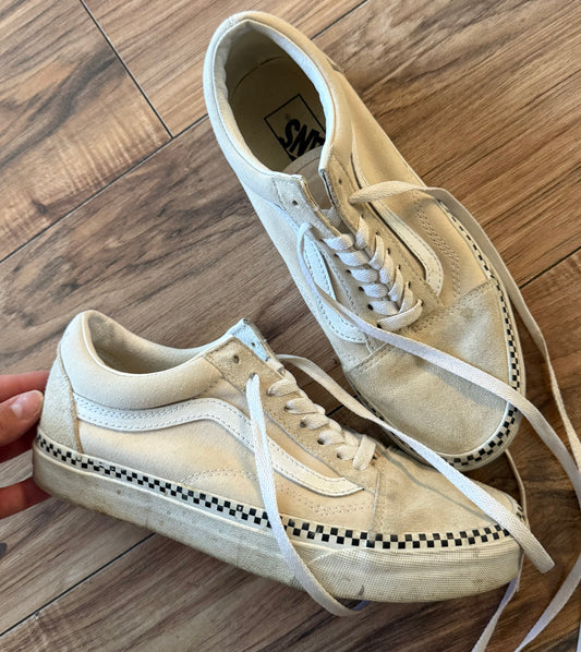 Vans 8