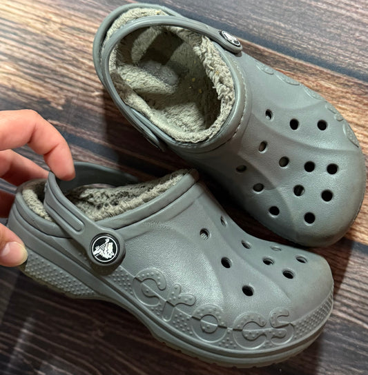 Crocs 12