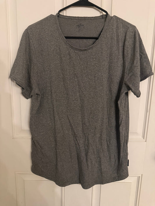 Hollister medium