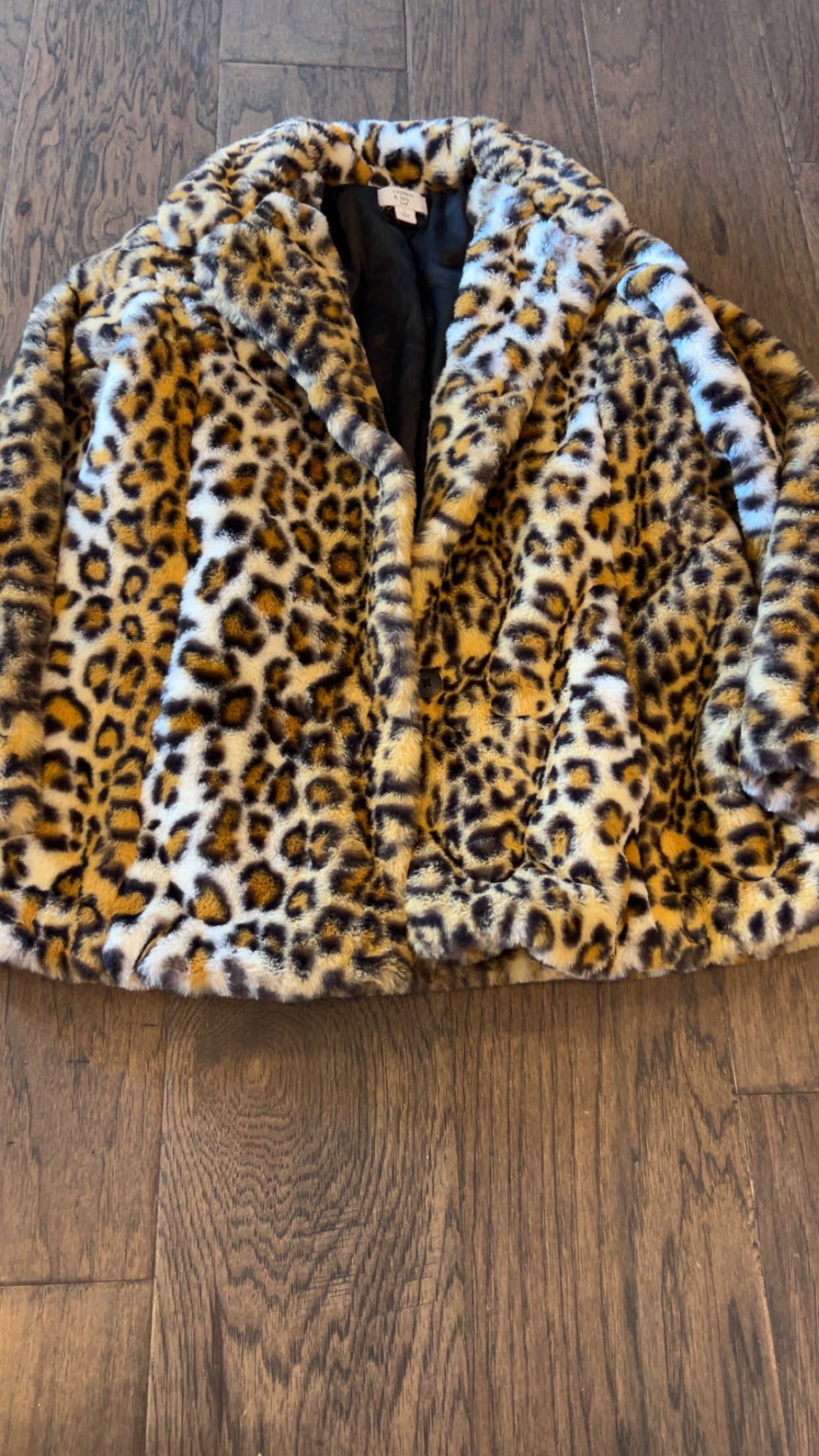 Crown & Ivy youth large.. retail $60
