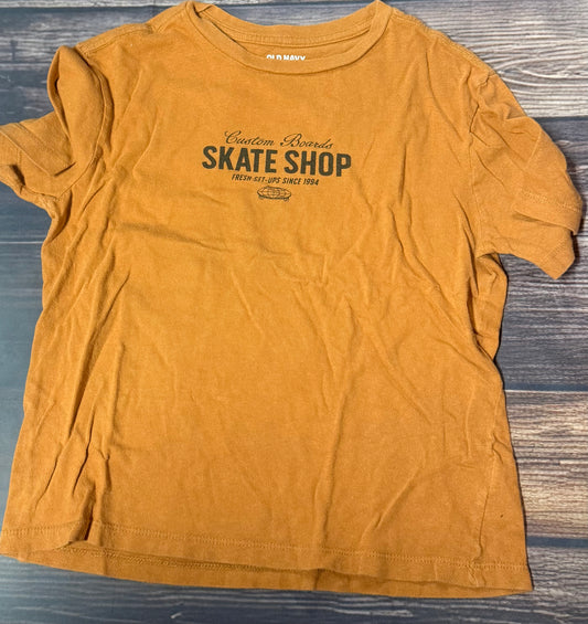 Old Navy 8..back in second pic