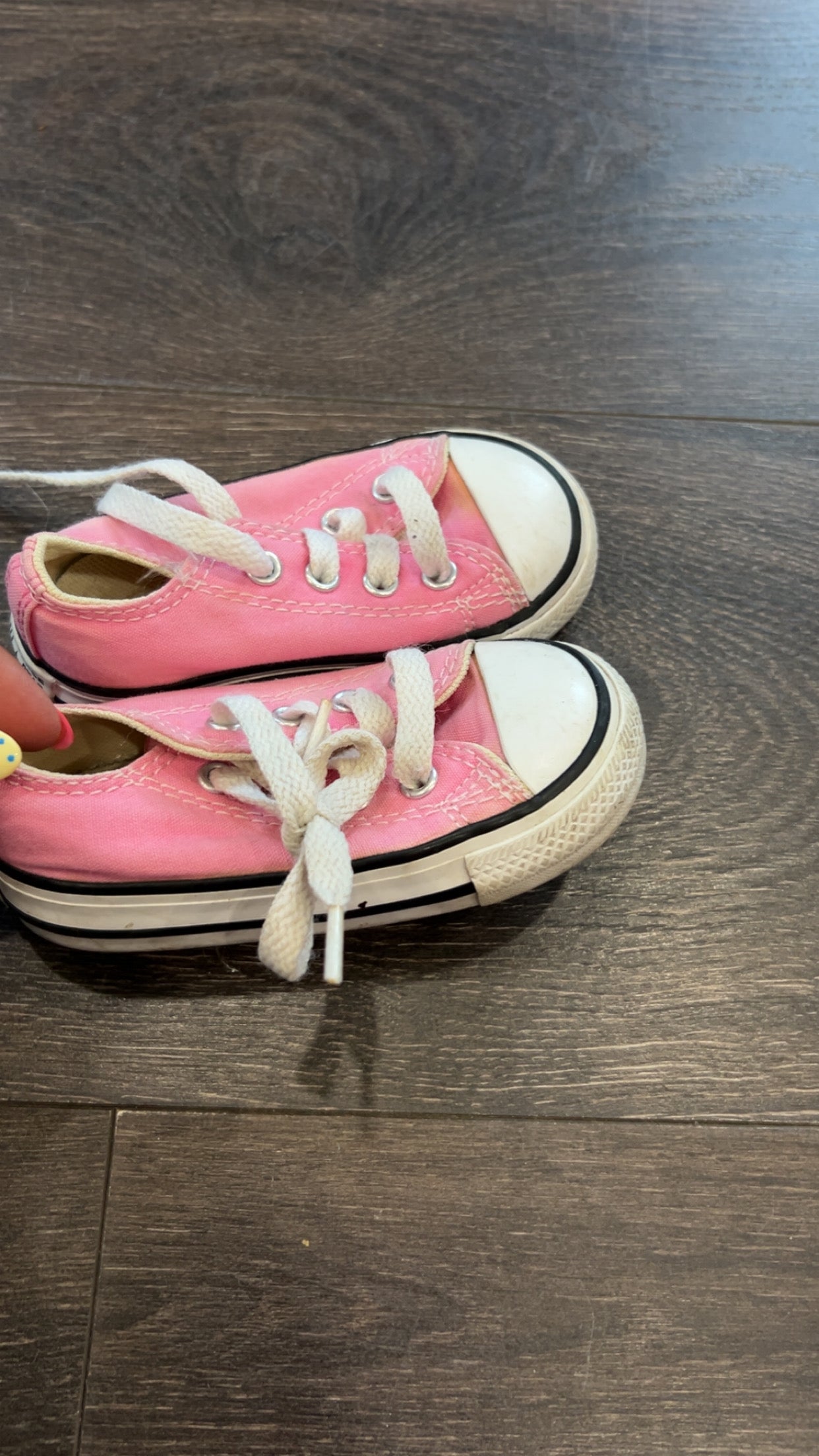 Converse size 5