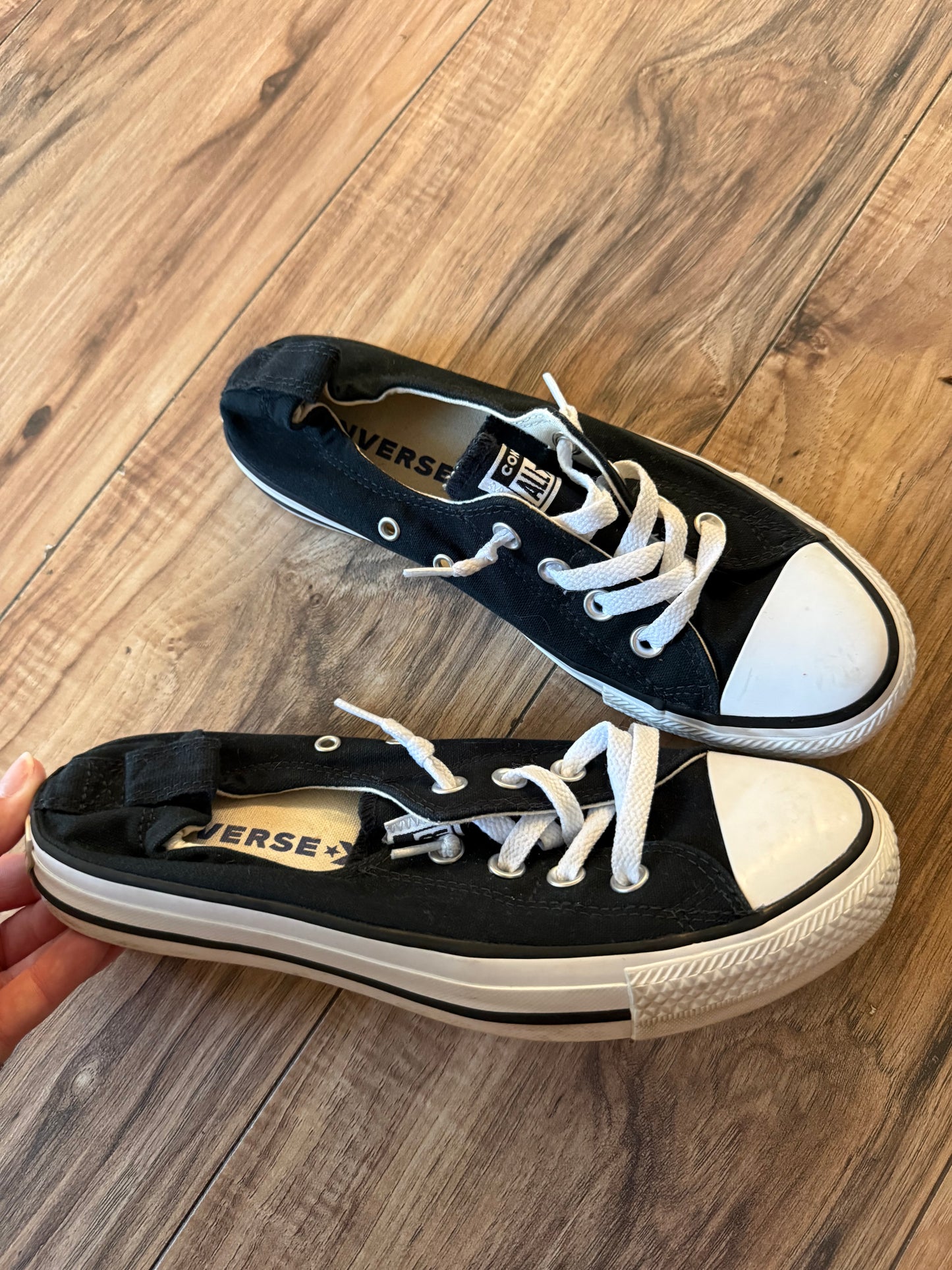 Converse 8