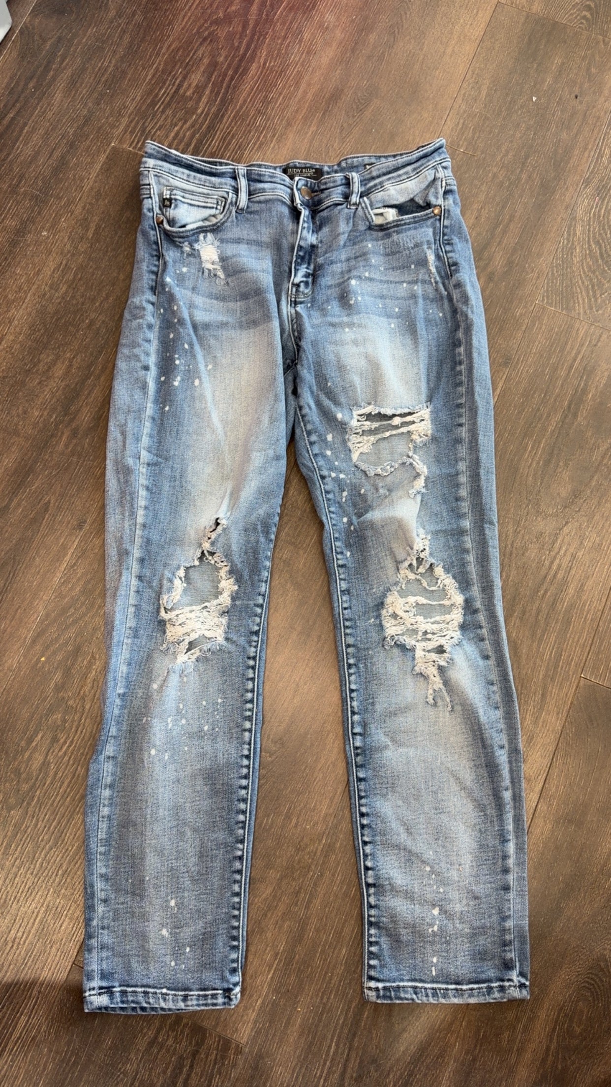 Judy Blue size 13/31.. Boyfriend Fit