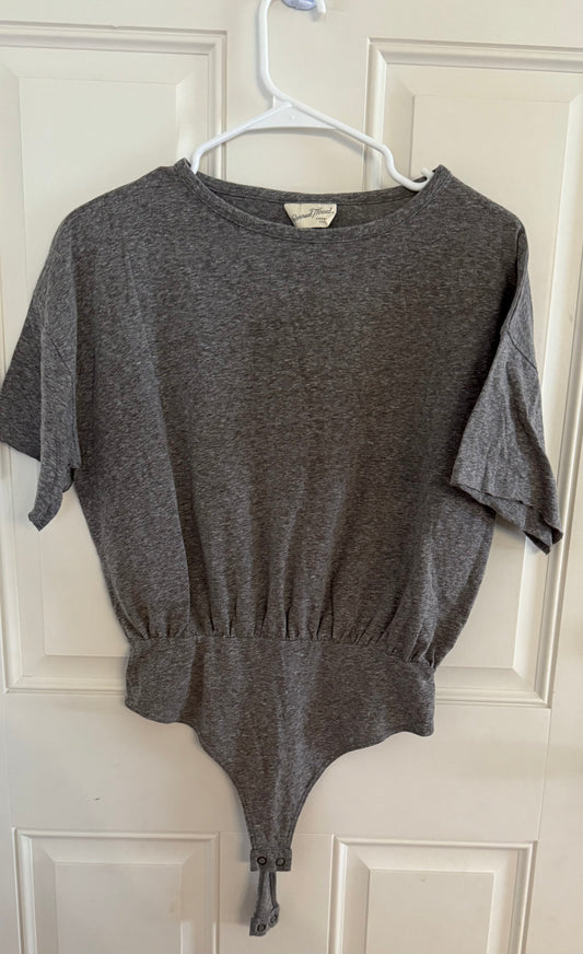 Universal Thread medium