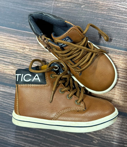 Nautica 8